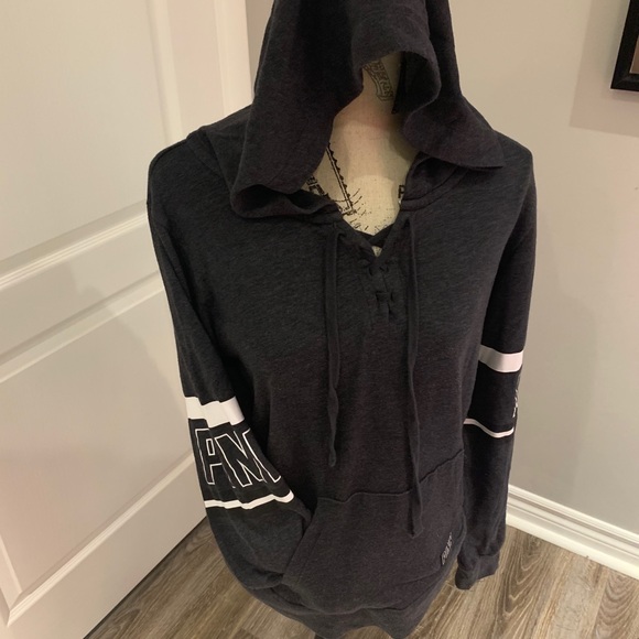 Women’s PINK grey hoodie size small - Picture 2 of 2